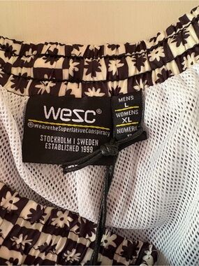 Wesc Women's Brown and Cream Floral Shorts